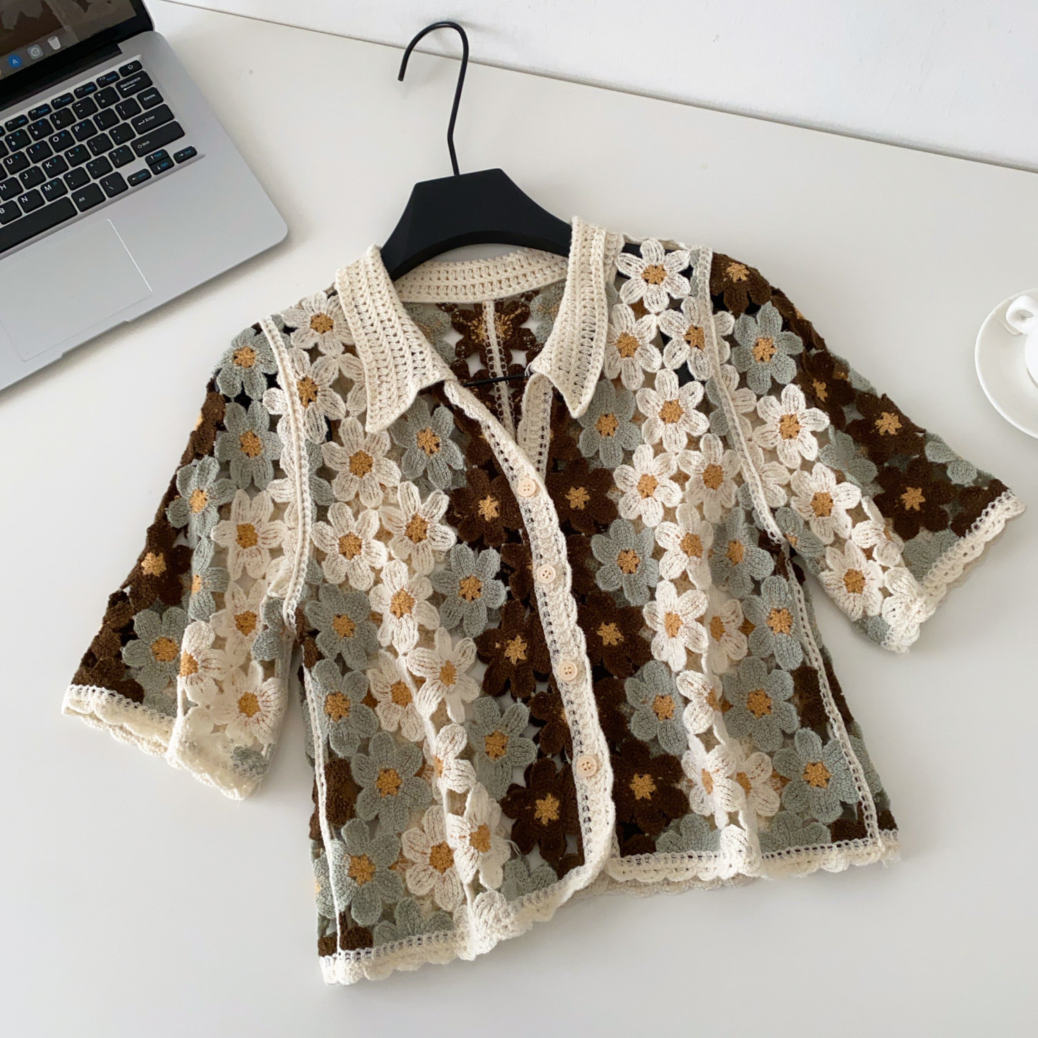 Damski kardigan z kwiatowym wz – Crochet Top Boho recenzja i cena
