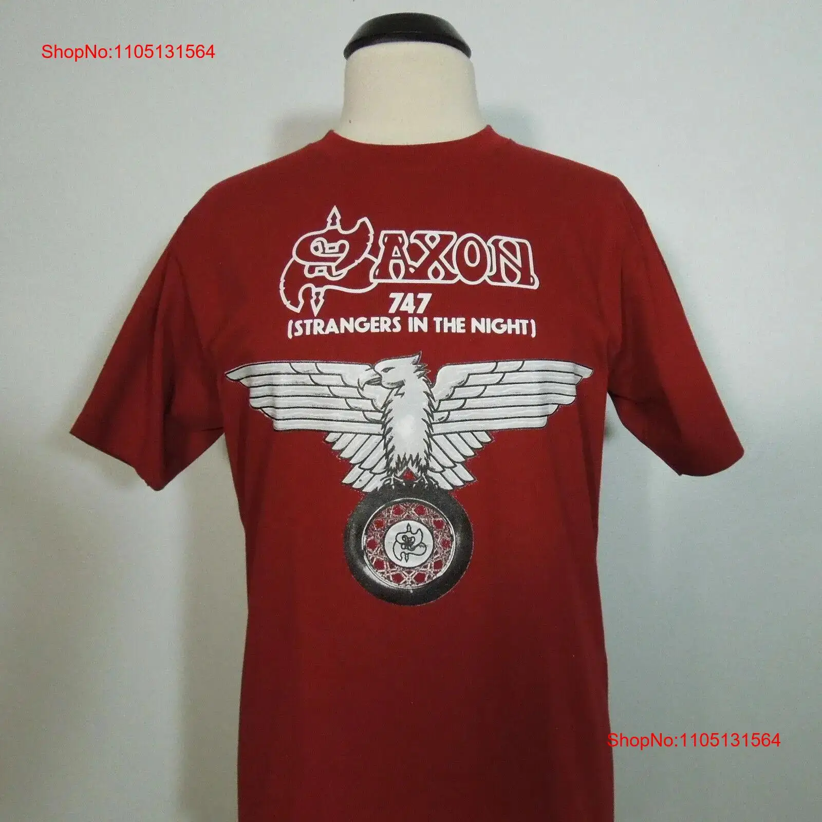 SAXON 747 Strangers In The Nig – Vintage Fashion Logos recenzja i cena